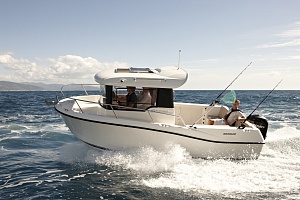 Captur 605 PILOTHOUSE New 