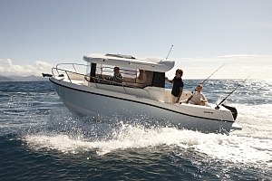 Captur 675 PILOTHOUSE 